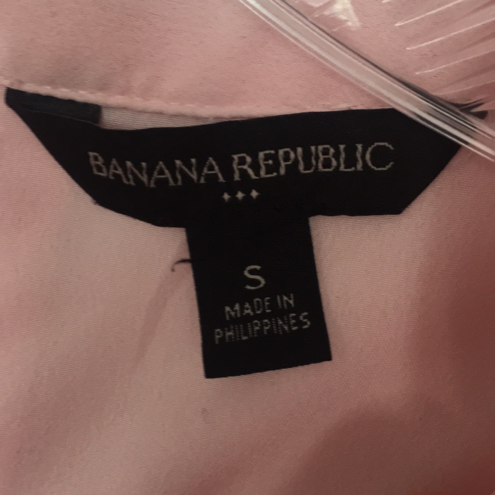Banana Republic Sleeveless Shirt - Picture 4 of 6